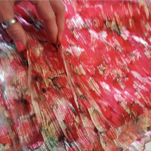 Wolven mesh overlay pleated knee length skirt - Picture 5 of 13